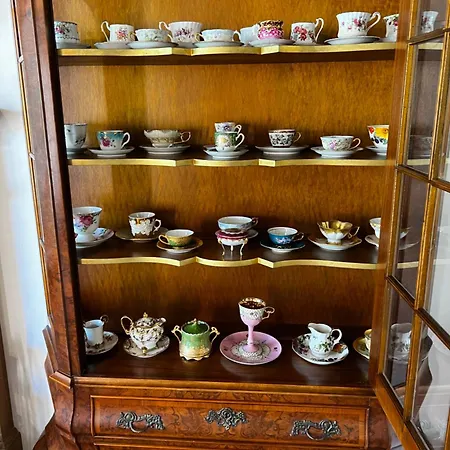 San Lorenzo - Lux Gated Estate/private Pool Villa